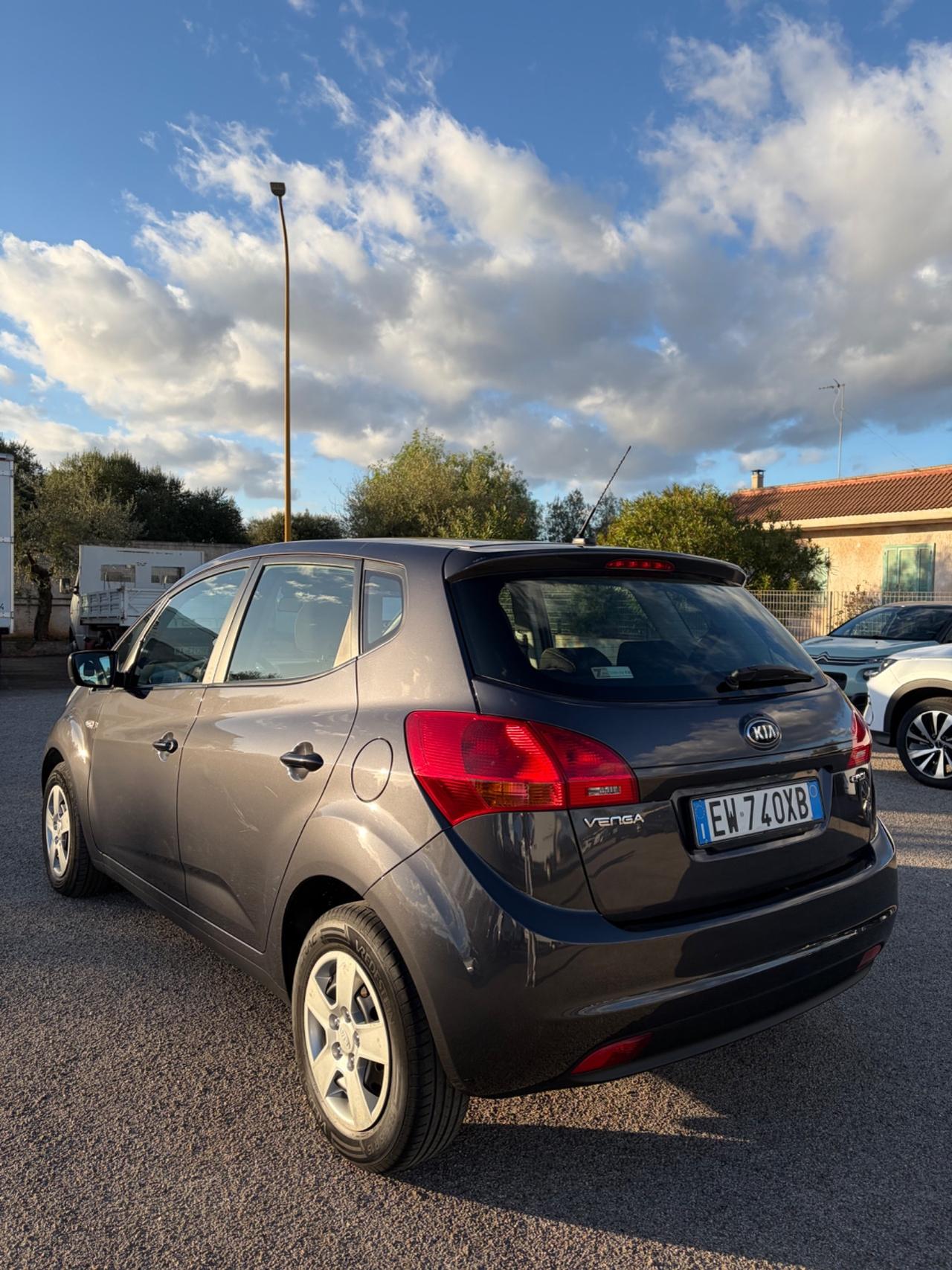 Kia Venga 1.4 CRDi