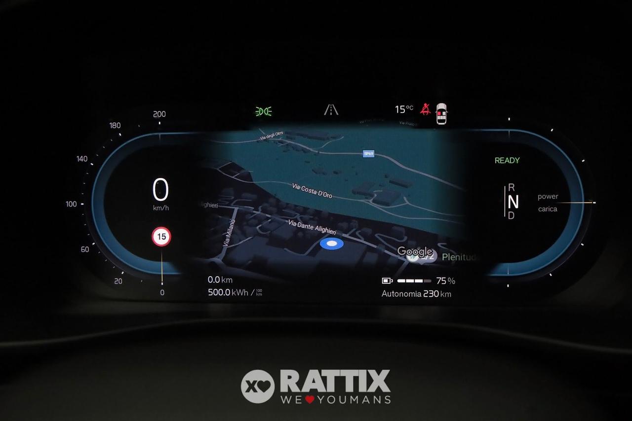 Volvo C40 motore elettrico Twin Motor Ultimate AWD + tetto panoramico