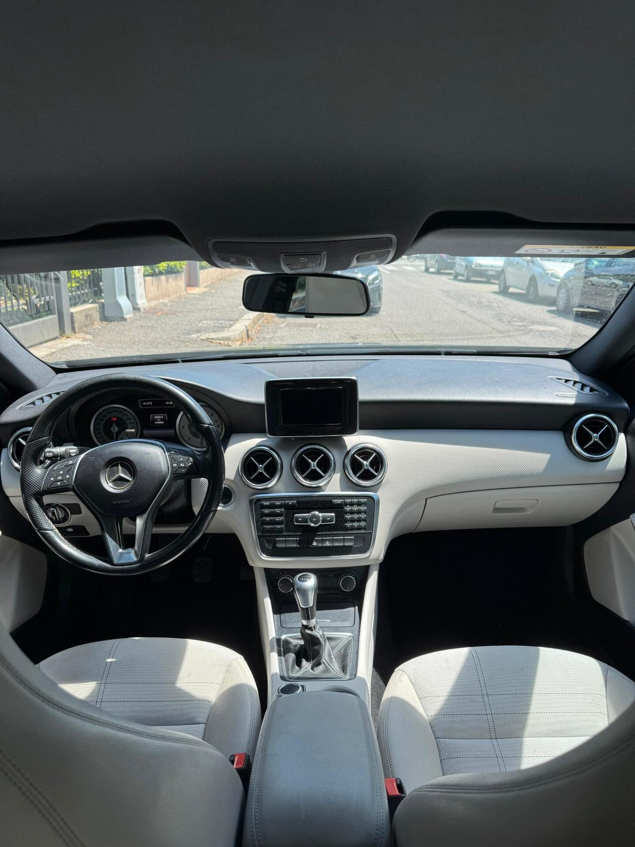 Mercedes-benz A 180 CDI Sport 2015 MANUALE