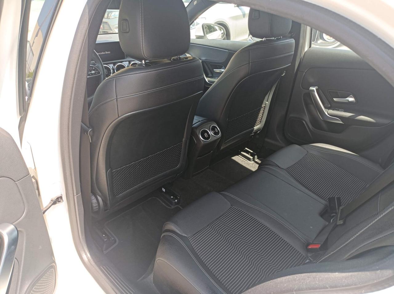 Mercedes-benz A 180 A 180 d Automatic Business Extra