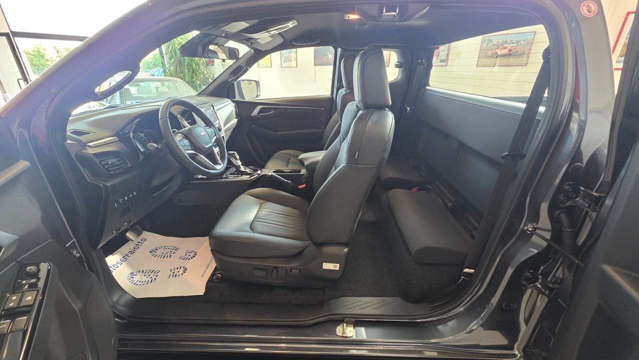 Isuzu D-Max N60 2.2 164 CV SPACE CAB PRESTIGE CASSONE LUNGO
