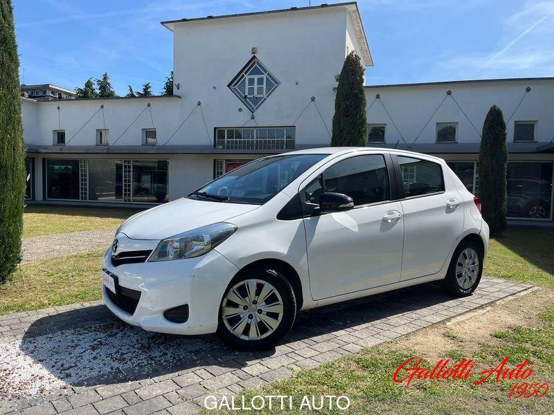 Toyota Yaris 1.0 Lounge