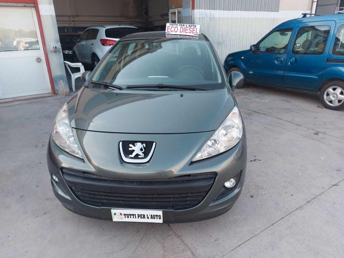 Peugeot 207 1.4 HDi 70CV 5p - 2010