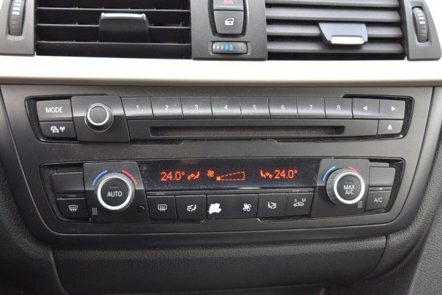 BMW 320 d Touring Business aut. *NAVIGATORE*