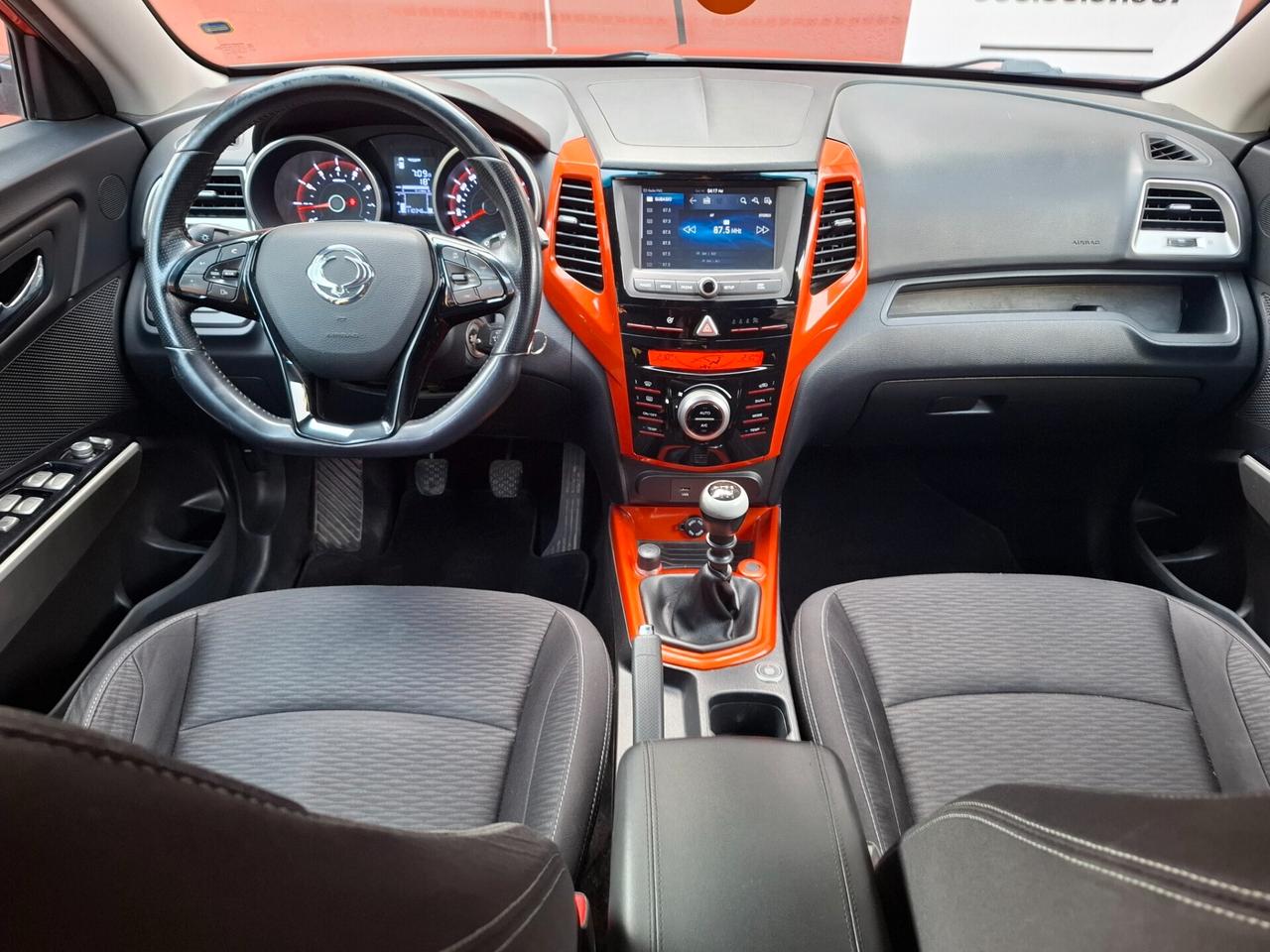 Ssangyong Tivoli 1.6 2WD Bi-fuel GPL Go