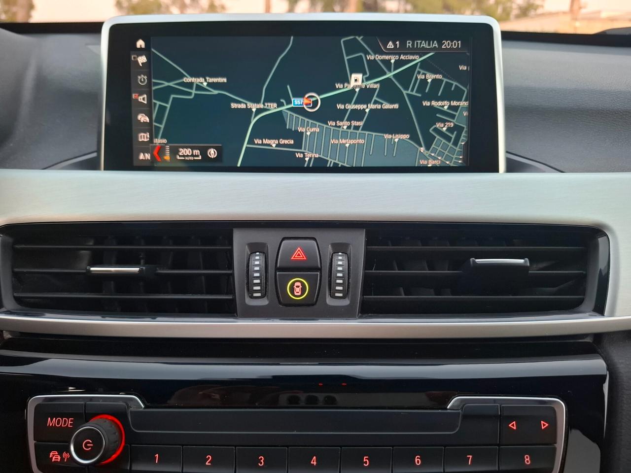 Bmw X1-20d- xLine TETTO*PELLE*LED