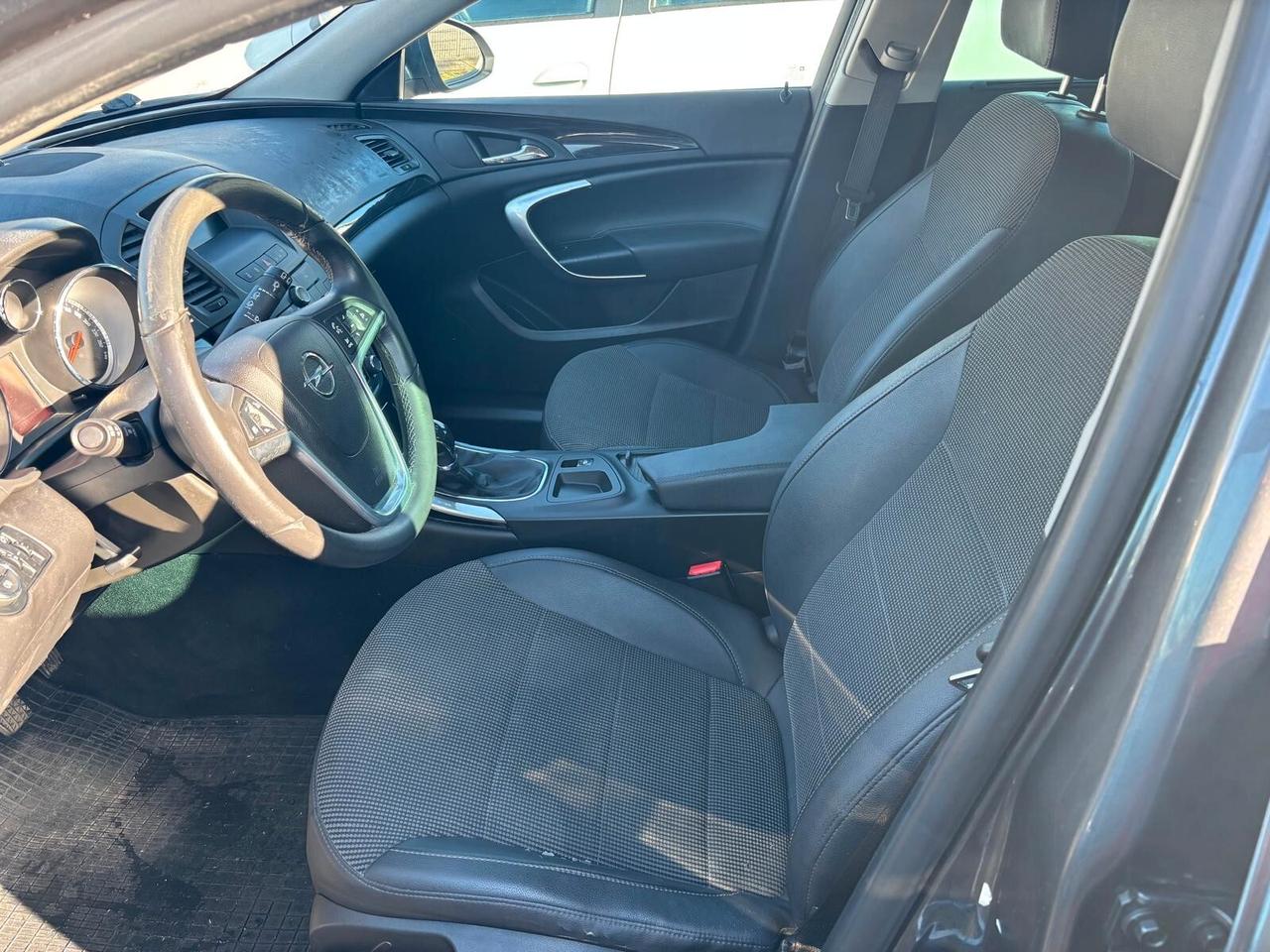 Opel Insignia 2.0 CDTI Sports Tourer - 2010