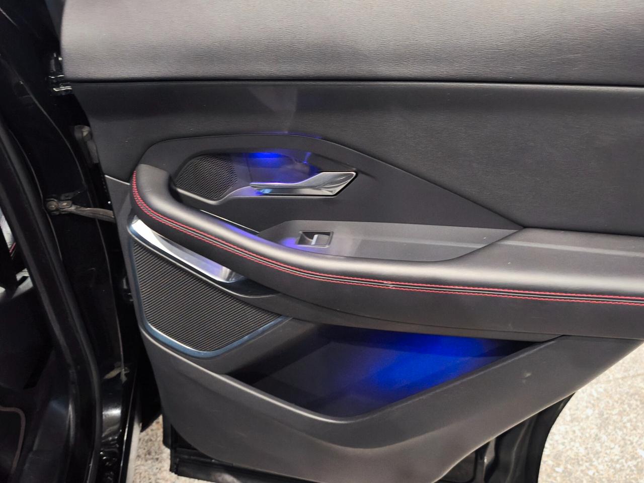 Jaguar E-Pace 2.0D 180CV AWD First Edition Tetto FULL 2018