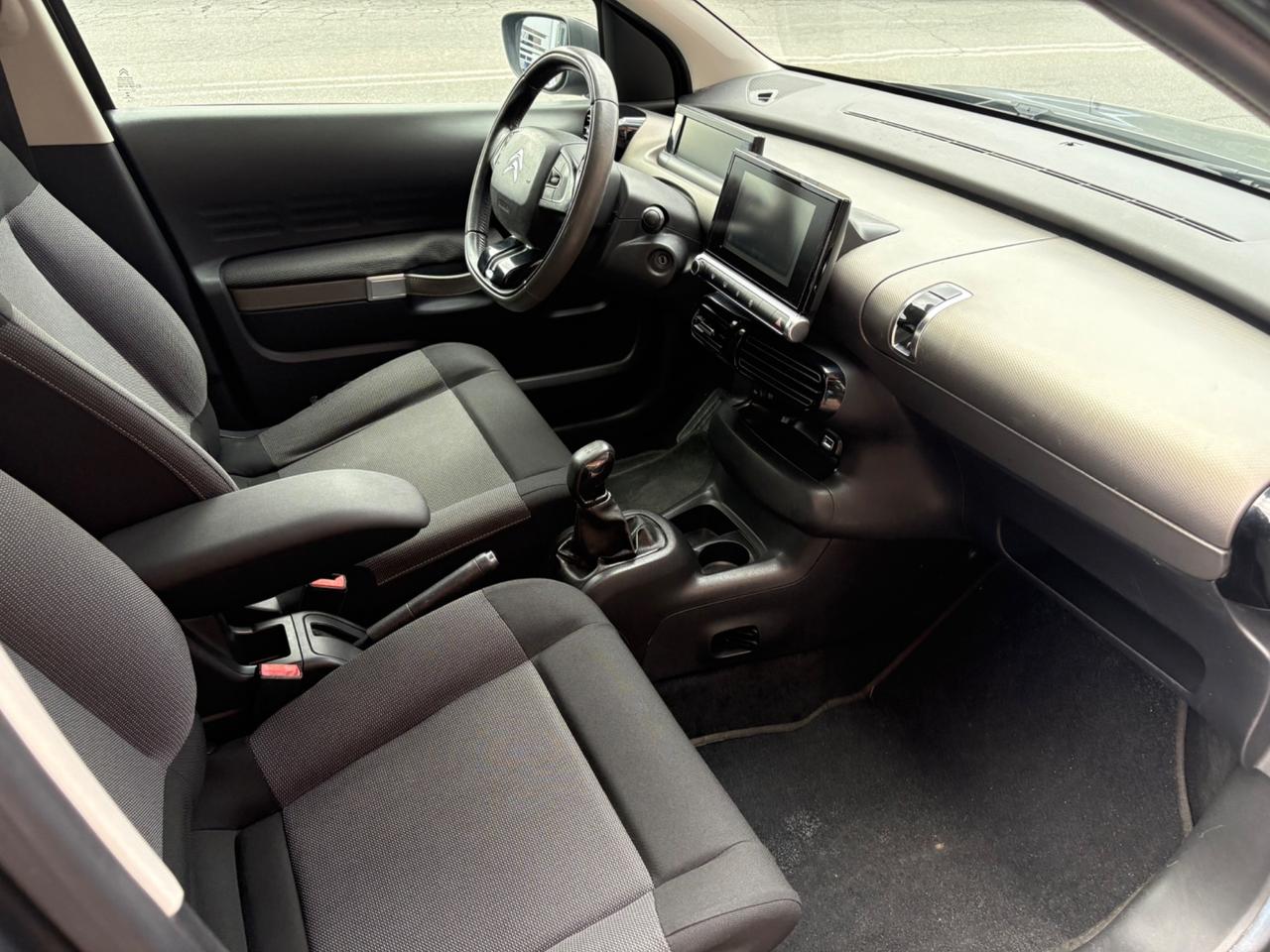 Citroen C4 Cactus BlueHDi 100 Shine 2016