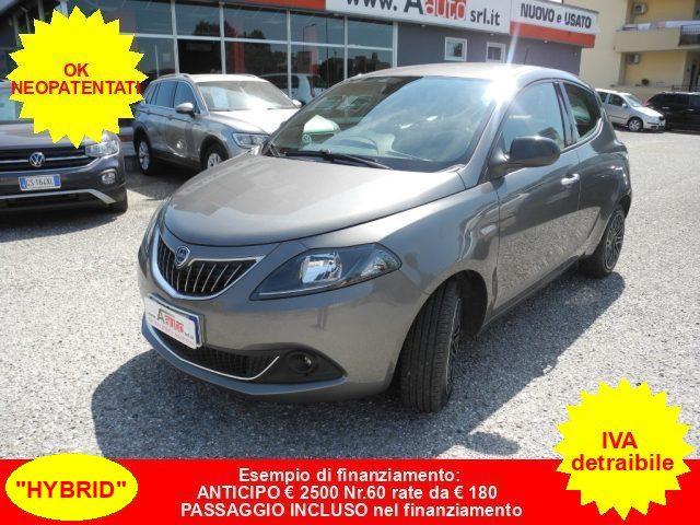 LANCIA Ypsilon 1.0 FireFly 5p. S&S Hybrid Gold - OK NEOPATENTATI