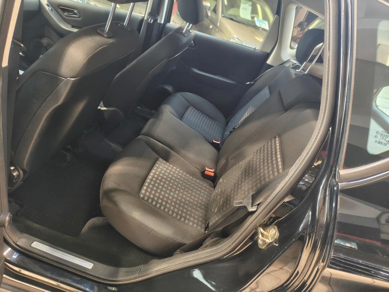 Mercedes-benz A 160 56.000km Coupé Special Edition