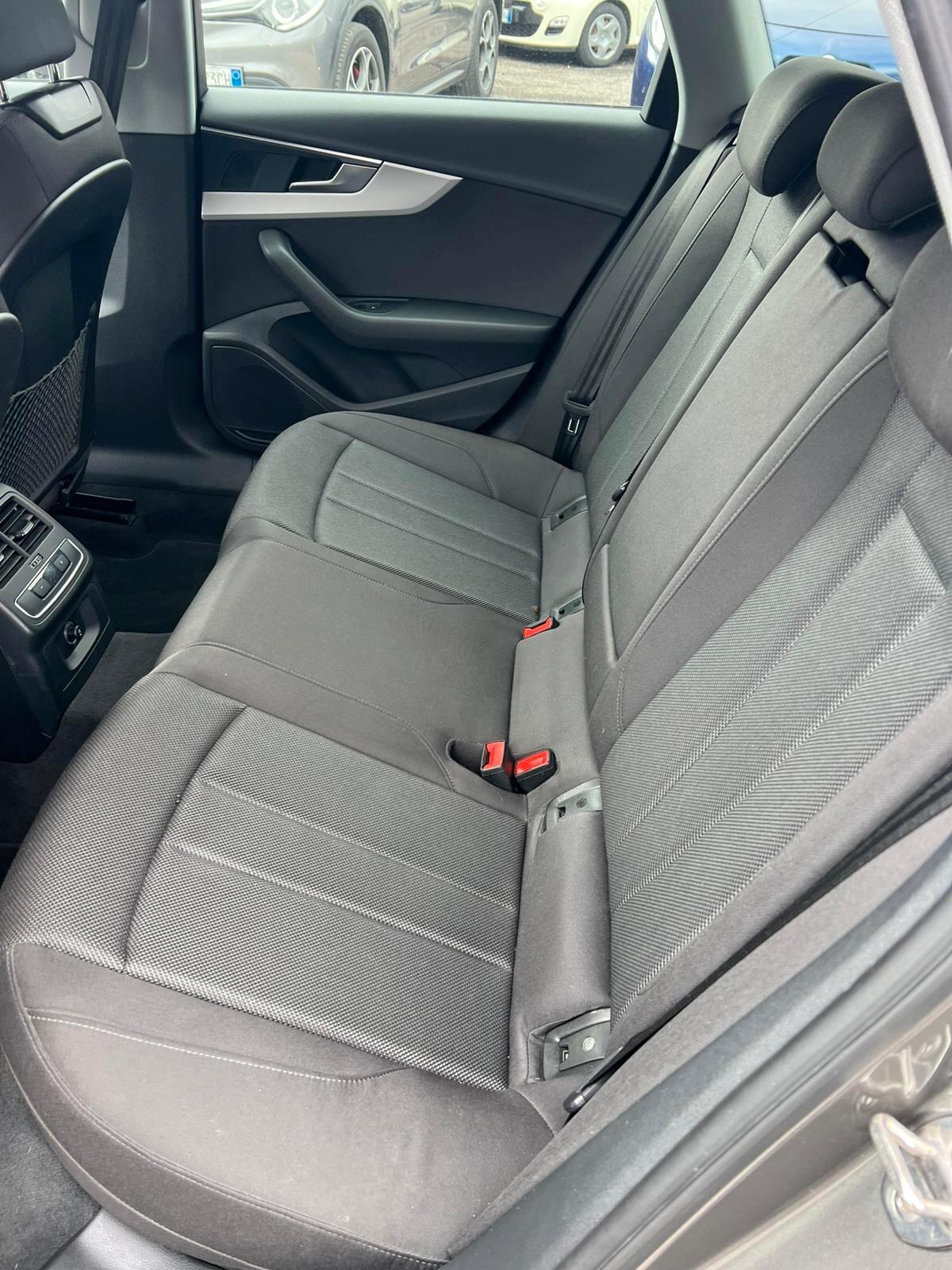 Audi A4 Avant 40 TDI quattro S tronic