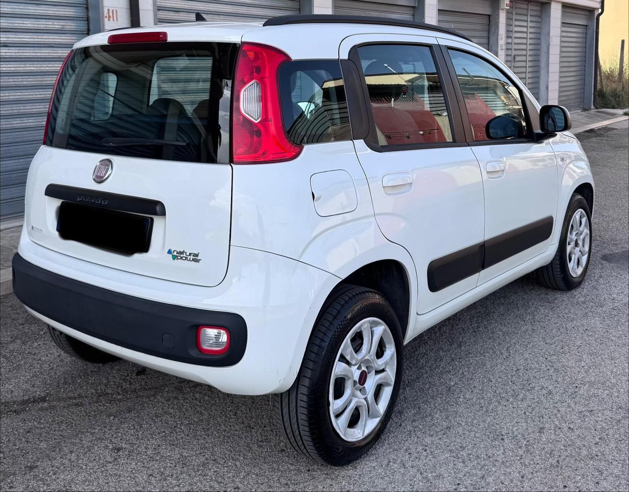 Fiat Panda 0.9 TwinAir Turbo Natural Power Lounge