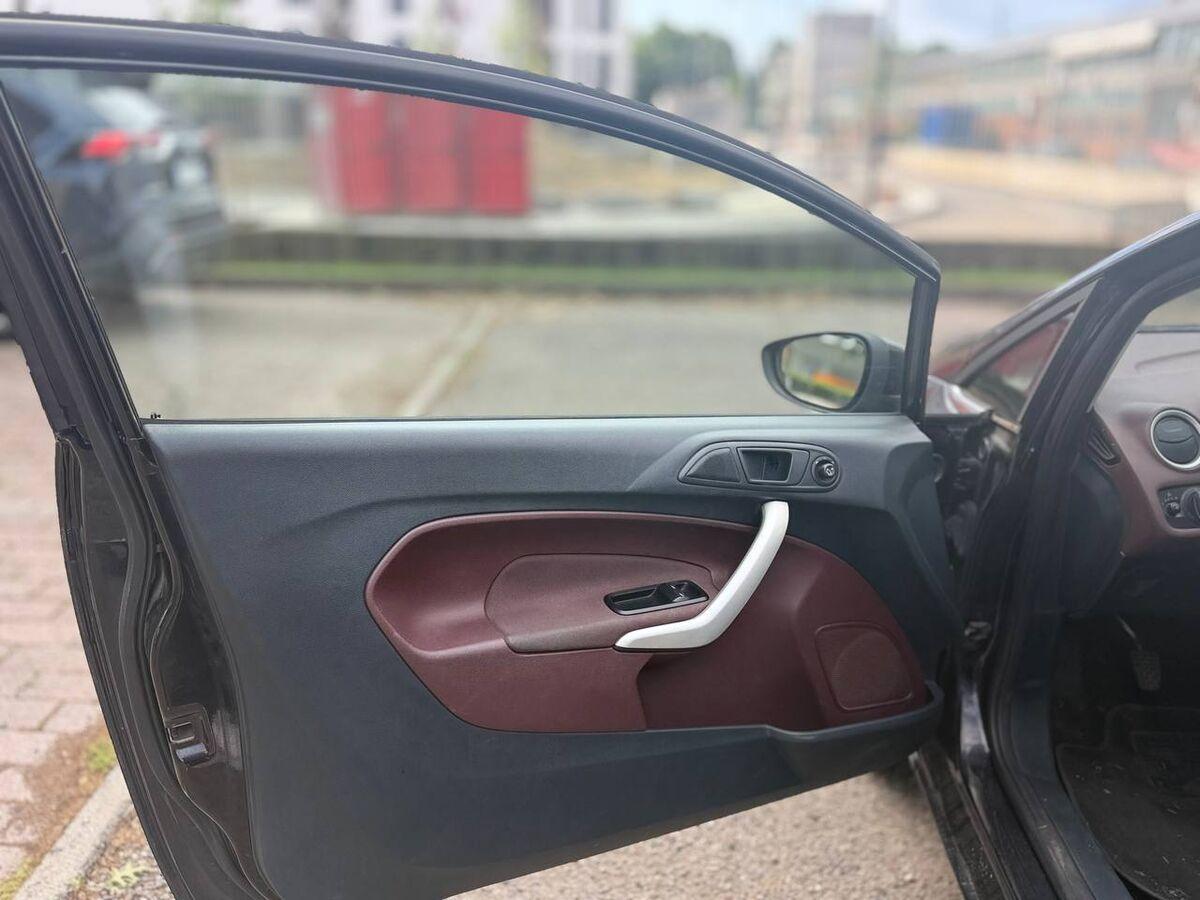 Ford Fiesta 3 Porte 1.4 tdci + 3p