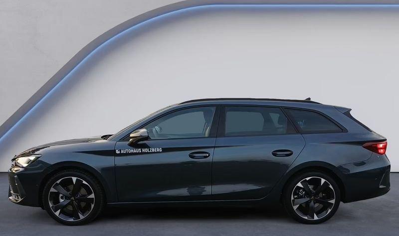 Cupra Leon Leon Sportstourer 1.5 Hybrid 150 CV DSG 18" Gancio Camera