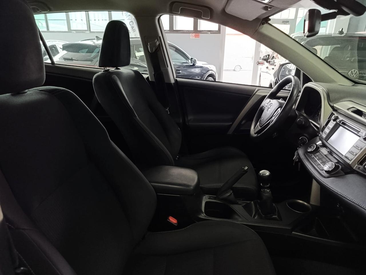 Toyota RAV4 Diesel Manuale