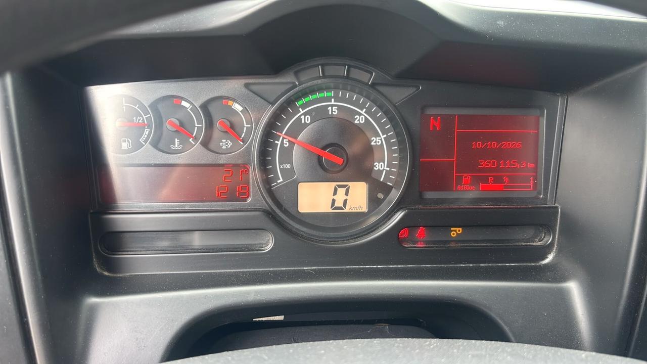 Renault D 26 Wide tre assi frigo