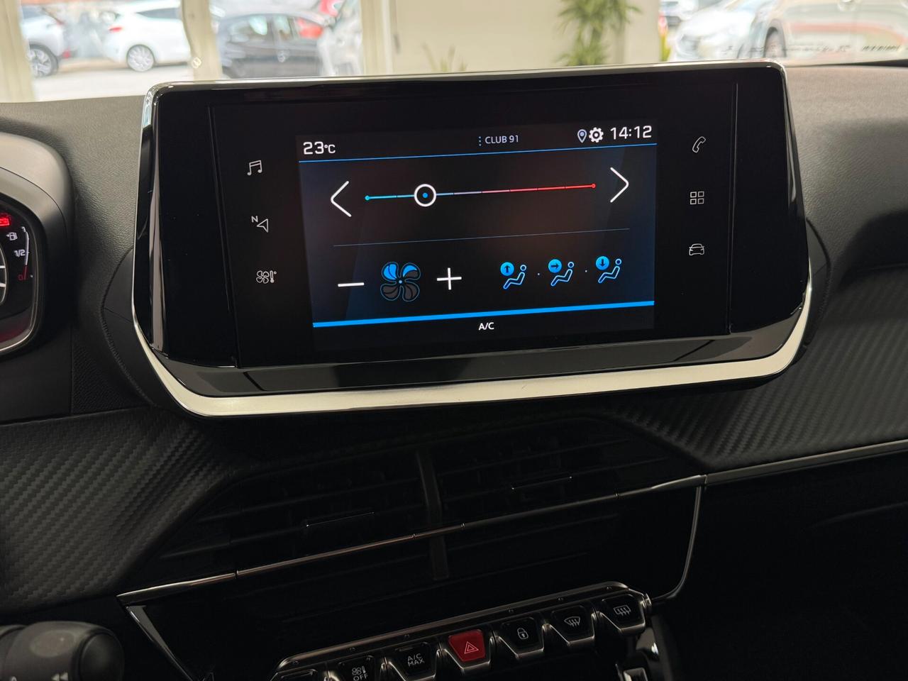 Peugeot 2008 1.2 100cv Active Pack