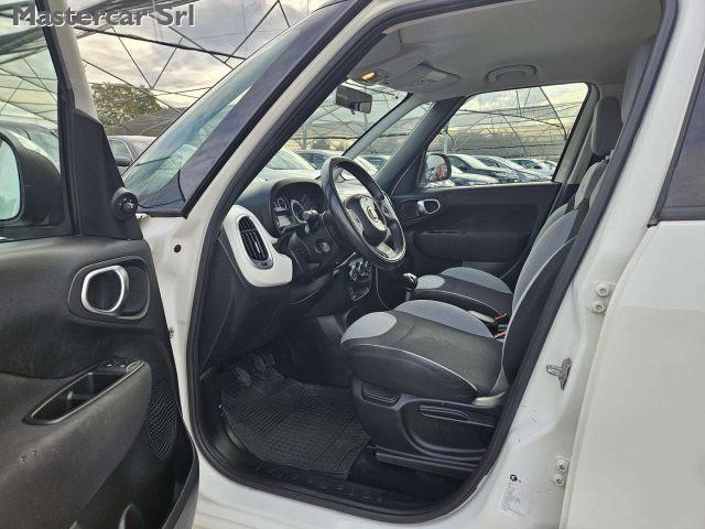 FIAT 500L 500L 1.3 mjt Pop Star 95cv - targa FF063SY