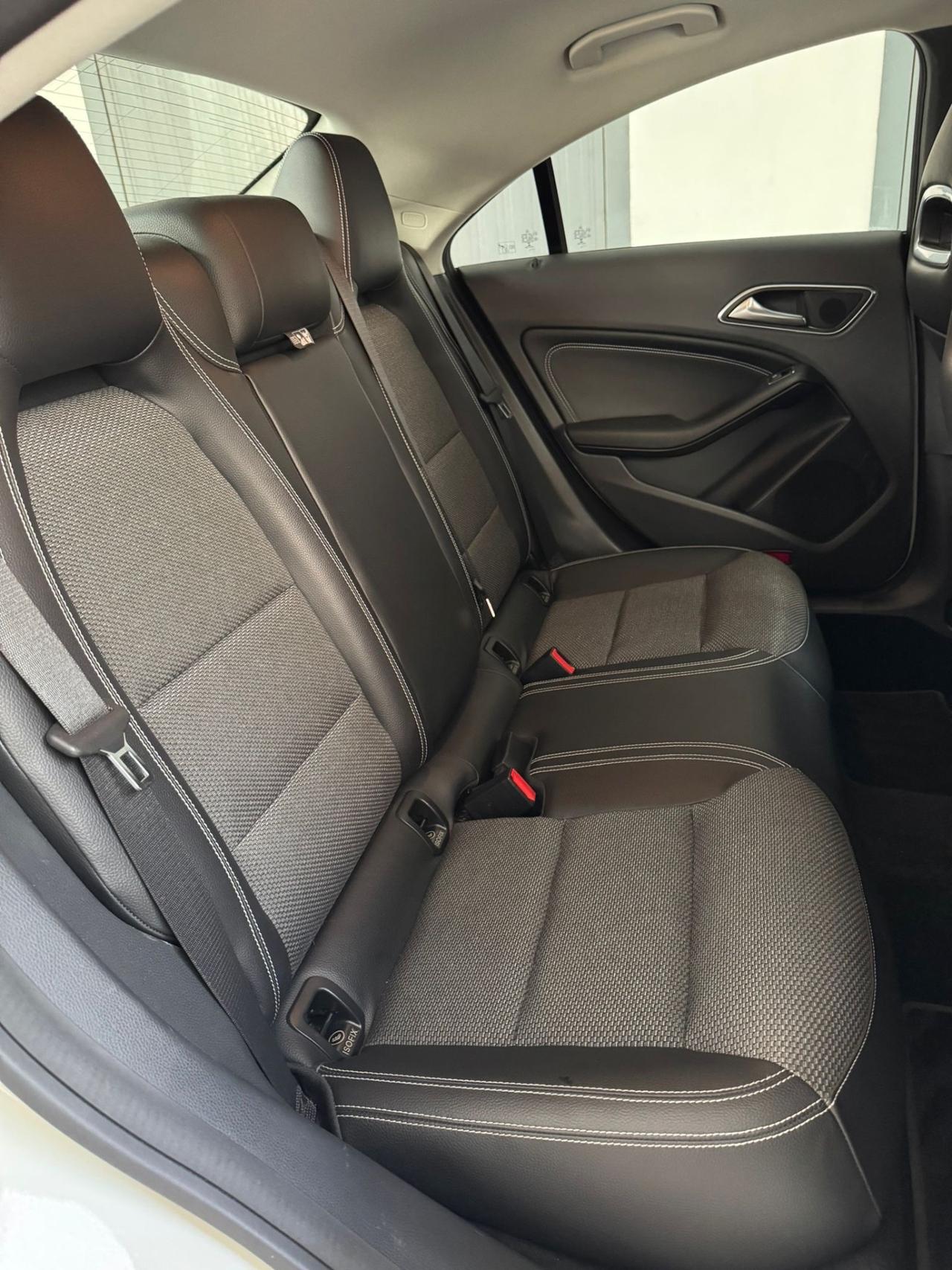 Mercedes-benz CLA 200 CDI
