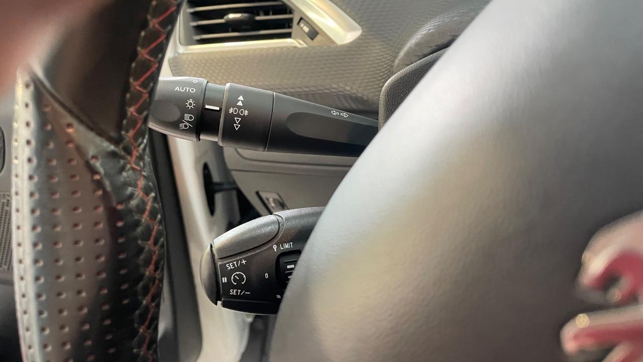 Peugeot 2008 BlueHDi 120 S&S GT Line