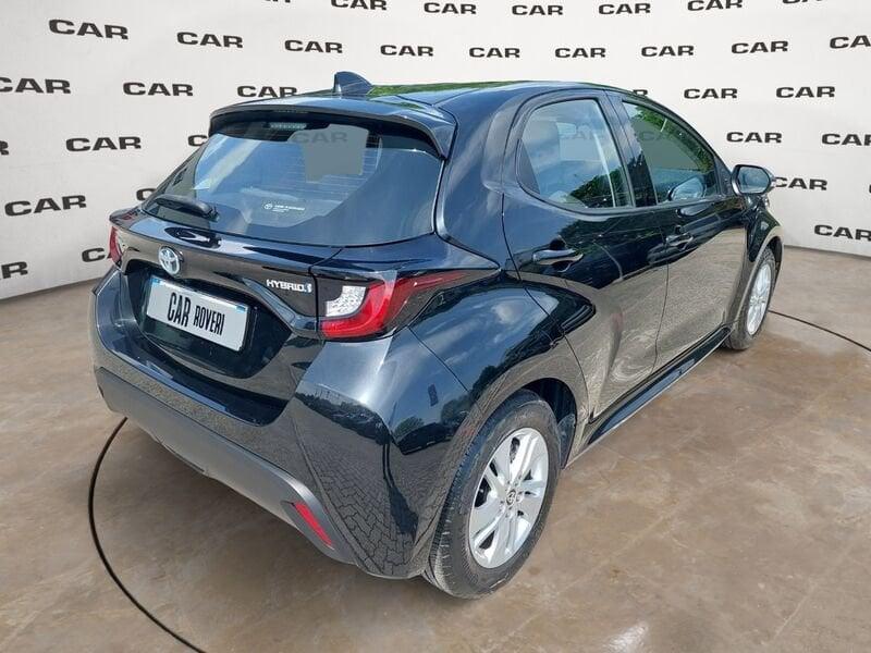 Toyota Yaris Hybrid Business