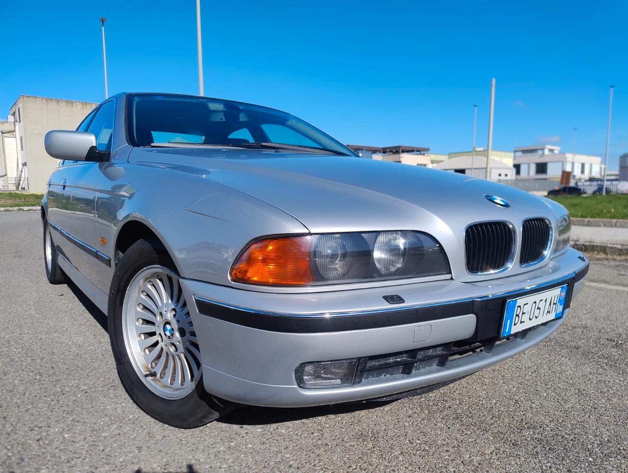 Bmw 520 520i 24V cat Futura