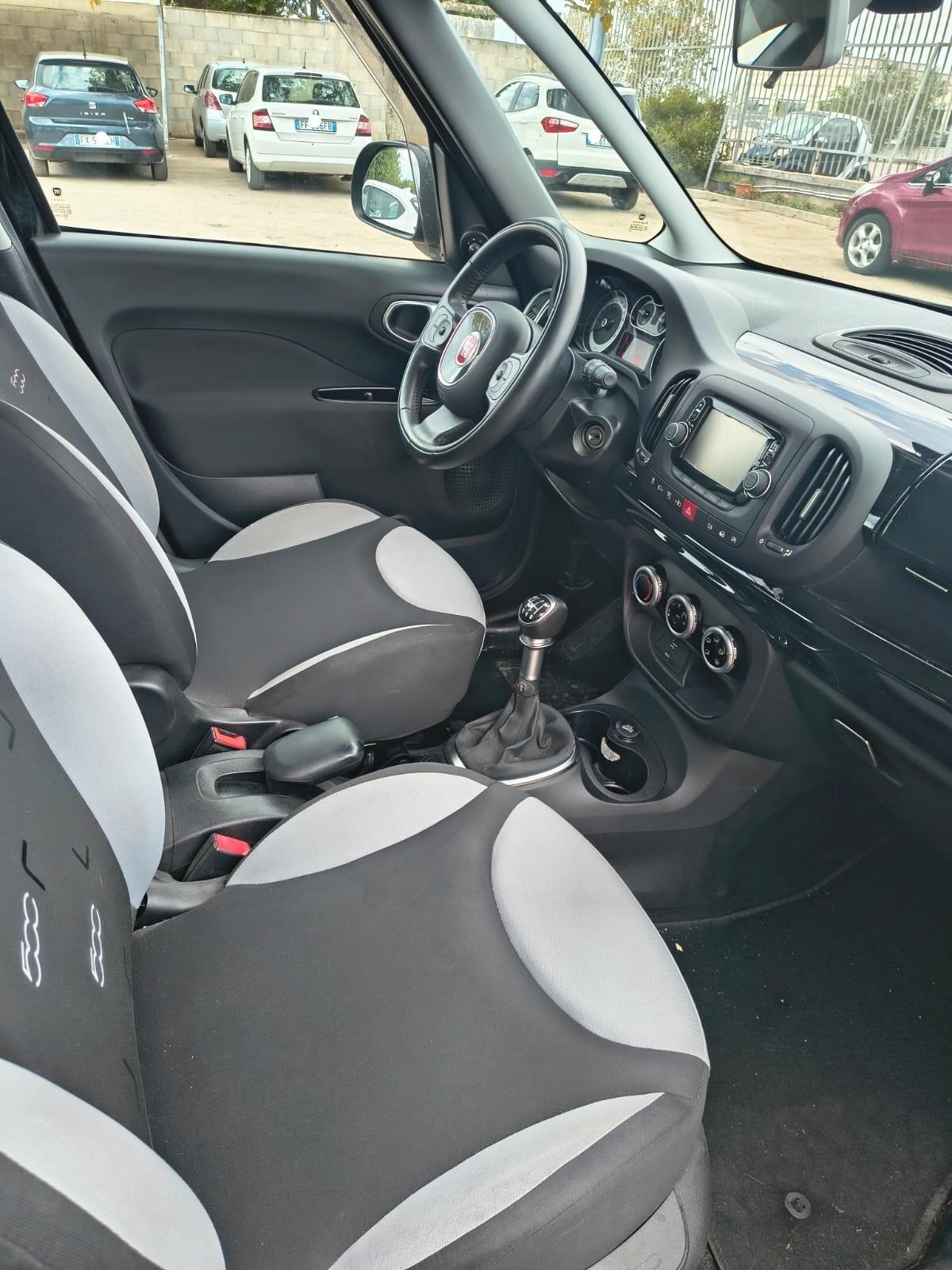 Fiat 500L Living 1.6 Multijet 120 CV Pop Star