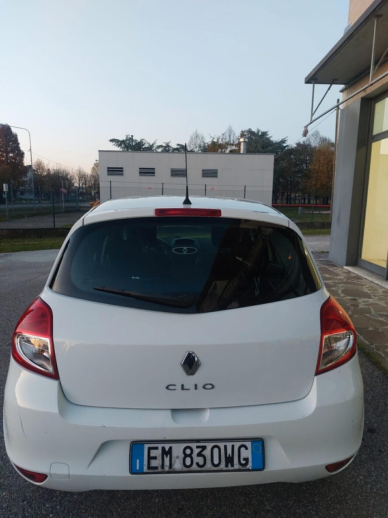 Renault Clio 1.2 16V 5 porte GPL Dynamique