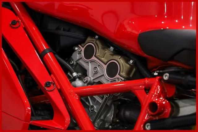 DUCATI 749 R UNI. PROP. - ITALIANA - 746KM