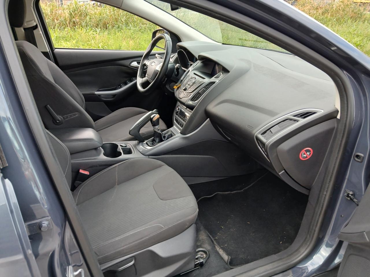 Ford Focus 1.6 (125CV) 5p. Ikon