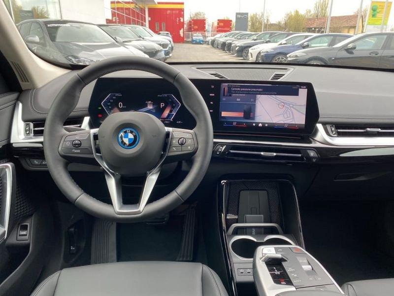BMW iX1 eDrive20 Special Edition