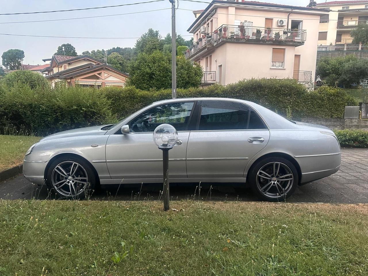 Lancia Thesis 2.4 JTD 20V aut. Executive