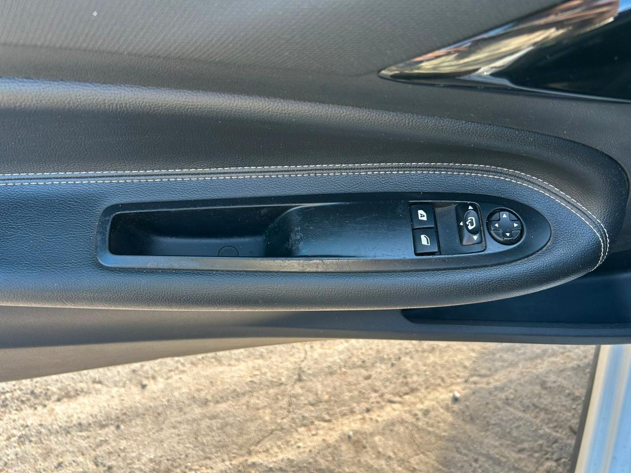 Ds DS3 3 1.6 e-HDi 90 airdream So Chic