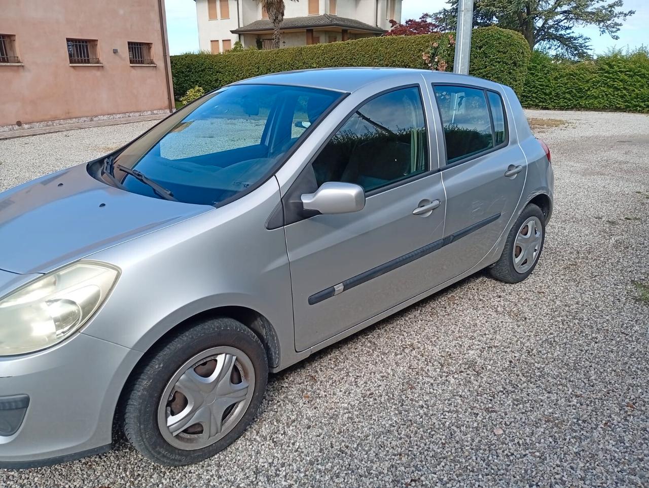 Renault Clio 1.2 5 porte GPL Confort