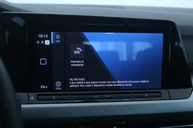 VOLKSWAGEN Golf 1.0 eTSI EVO DSG Life / Neopatentati