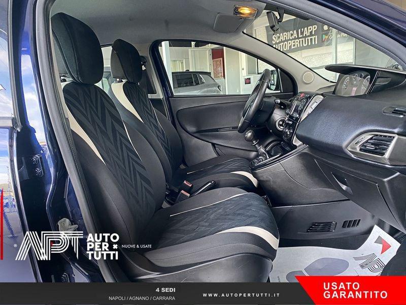 Lancia Ypsilon Ypsilon 1.2 Gold 69cv