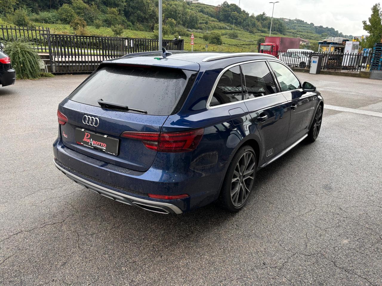 Audi A4 Avant 40 TDI S tronic S line edition