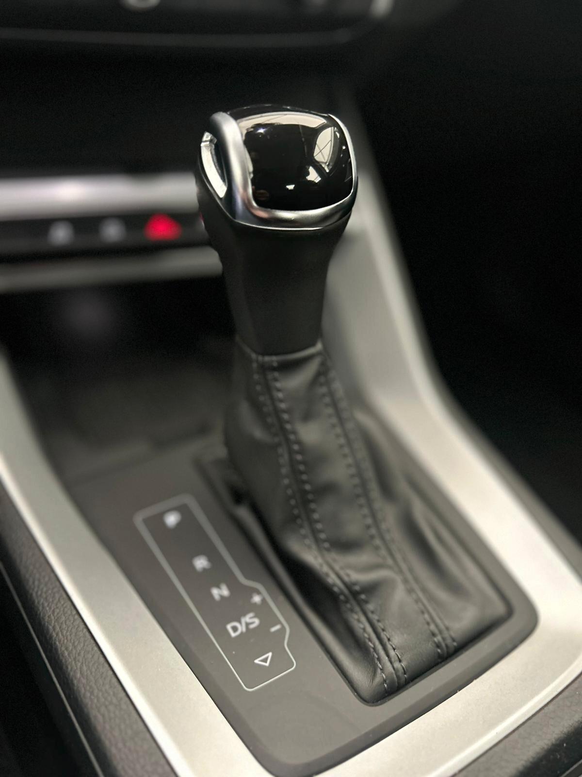 Audi Q3 35 TDI 2.0 Diesel 150 cv S tronic Business Advanced