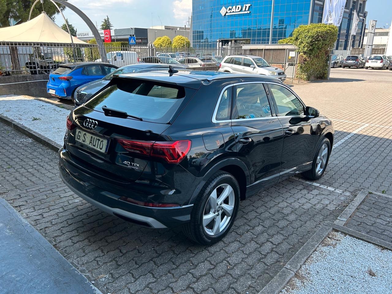 Audi Q3 40 2.0 tdi quattro 190cv s-tronic GRANDINATA