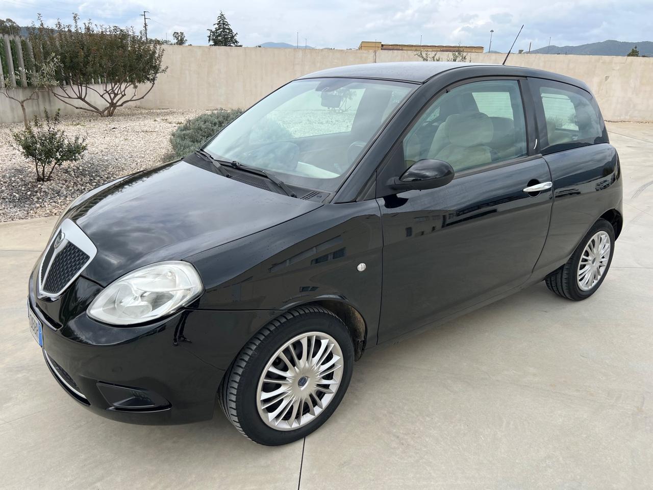 Lancia Ypsilon 1.2 benzina 2009