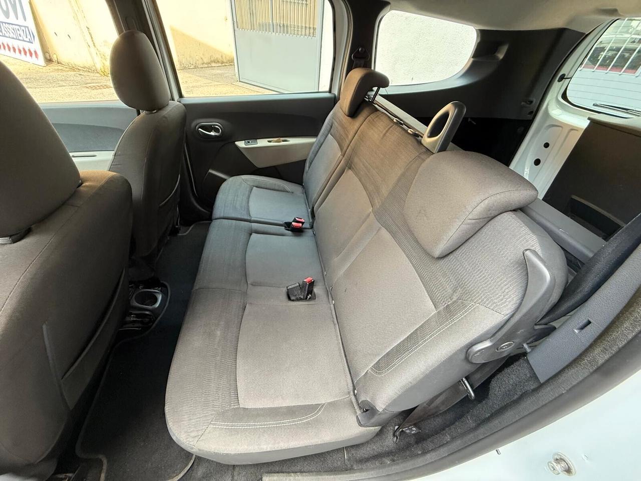 Dacia Lodgy 1.6 8V 85CV GPL 5 posti Lauréate