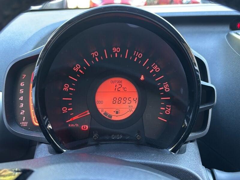Toyota Aygo 1.0 VVT-i x-cool TSS