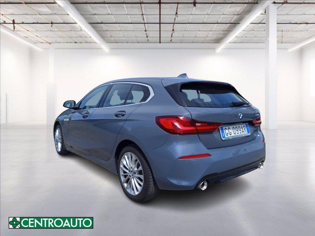 BMW 118d Sport del 2021