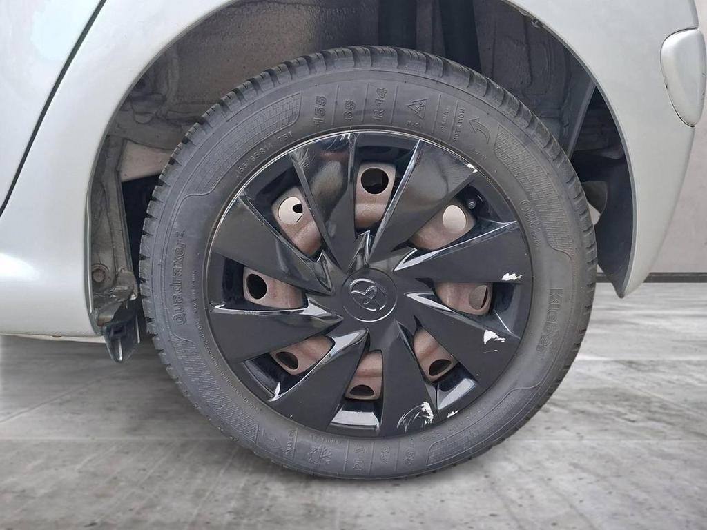 Toyota Aygo 5 Porte 1.0 VVT-i Active Connect