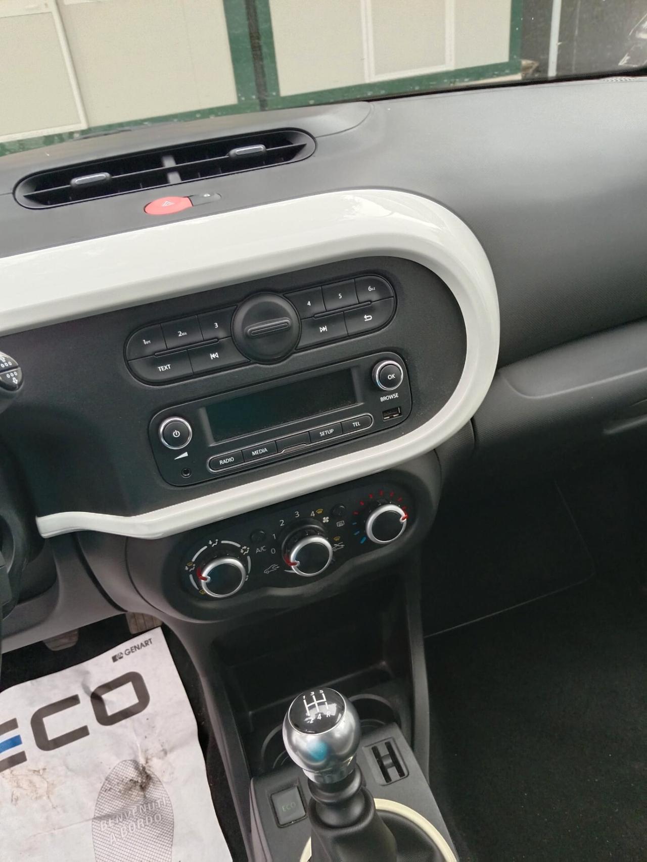 Renault Twingo TCe 90 CV EDC Intens