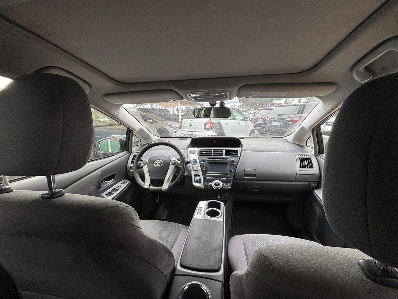 Toyota Prius Prius+ 1.8 Lounge