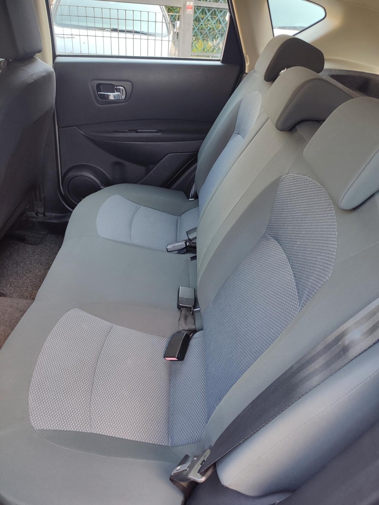 NISSAN QASHQAI 1.5DIESEL POCHI KM UNICO PROPRIETARIO