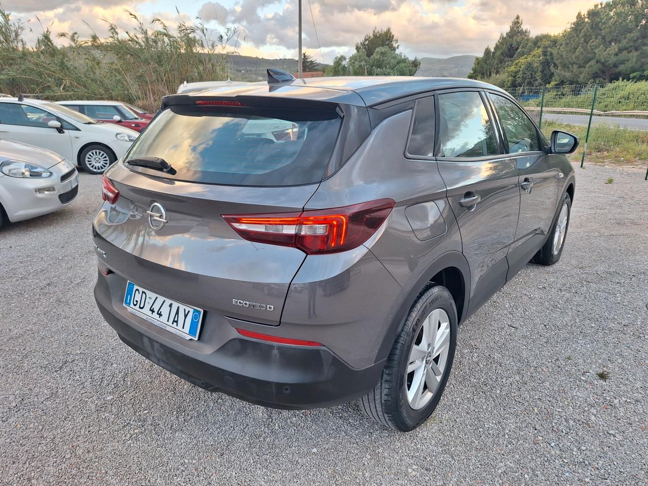 Opel Grandland X 1.5 diesel Ecotec Start&Stop Business