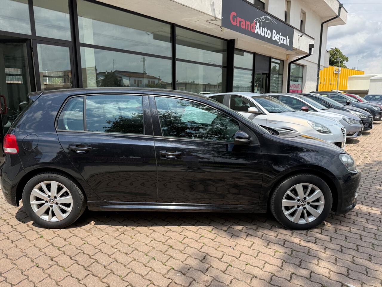 Volkswagen Golf 1.6 TDI DPF 5p. Highline
